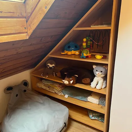 別荘 Jobb, Mint Otthon Vendeghaz *